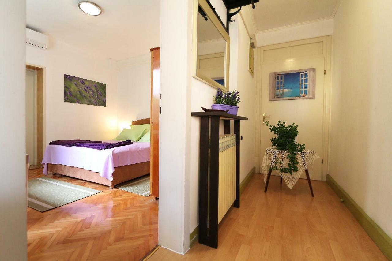 Apartments Nina Beach มาคาร์สกา ภายนอก รูปภาพ